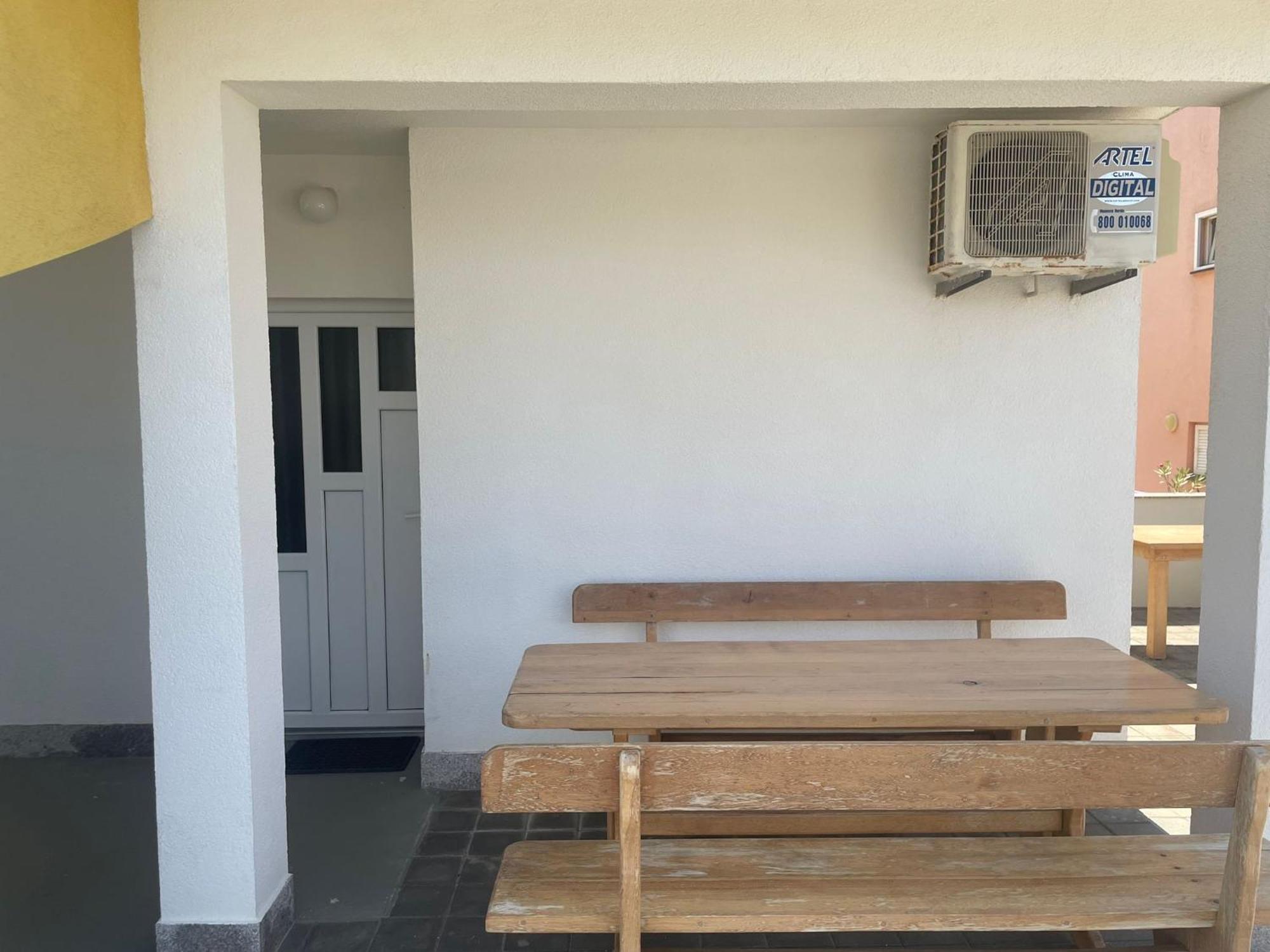 Apartments Iva Povljana Luaran gambar