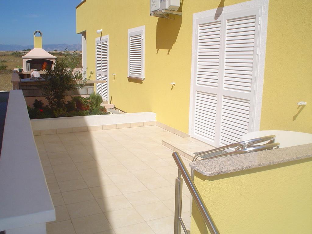 Apartments Iva Povljana Bilik gambar