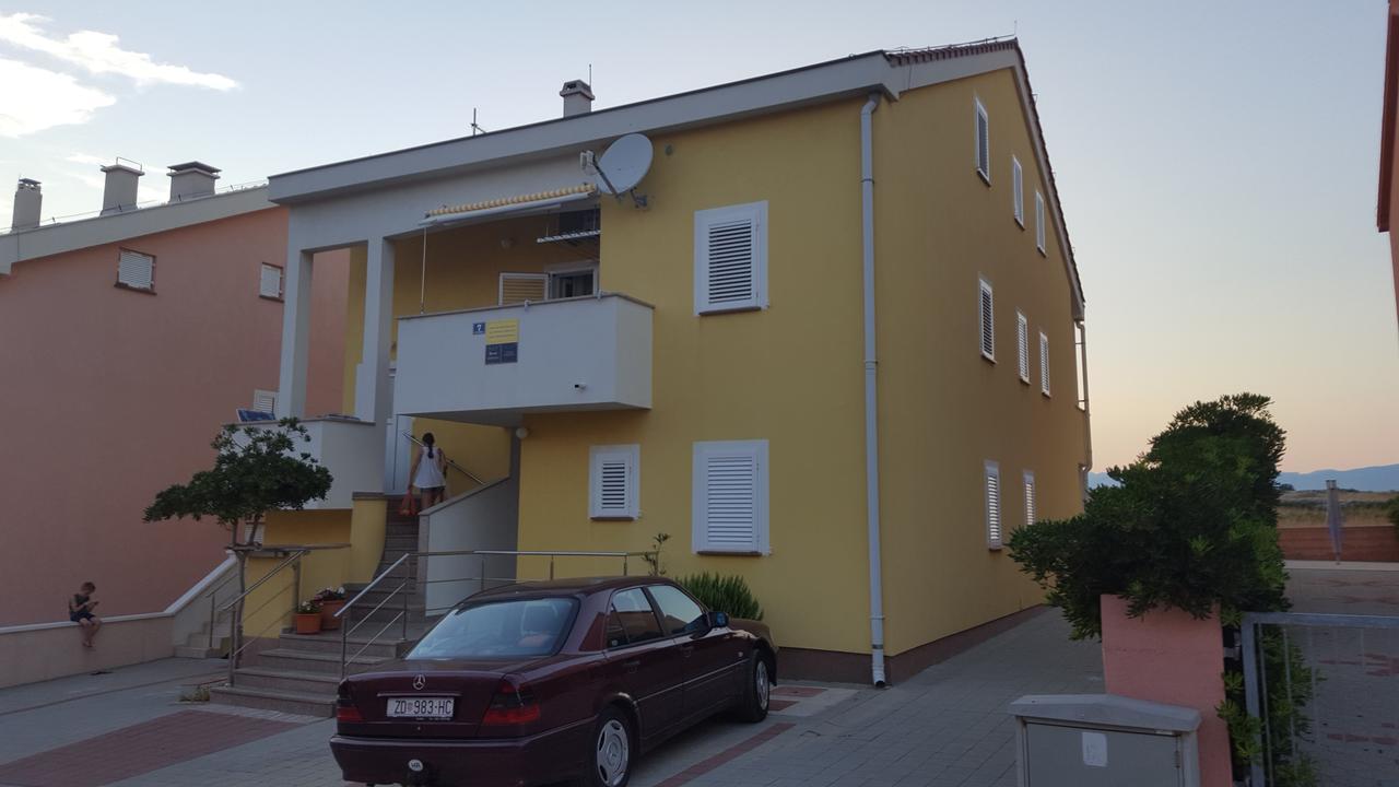 Apartments Iva Povljana Luaran gambar